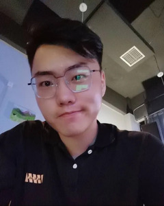 [长沙婚介所]94年 - 184- 本科- 科技公司执行董事 -王先生 | 长沙征婚