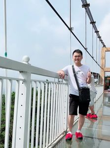 [长沙婚介所]92年-173cm-本科-国企-白先生|长沙征婚