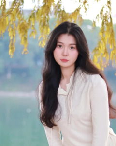 [长沙婚介所]01年 - 175 - 本科- 自由职业- 曹小姐 | 长沙征婚