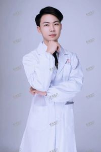 [长沙婚介所]92年 - 175 - 本科 - 医生 - 龙先生 | 长沙征婚