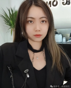 [长沙婚介所]00年 -175cm-本科-管理+运营- 章女士 | 长沙征婚