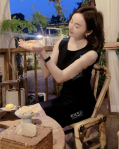 [长沙婚介所]92年 -156cm- 本科-行政- 曾小姐 | 长沙征婚