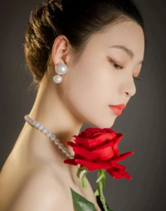 [长沙婚介所]92年 -161cm-本科-学生- 于女士 | 长沙征婚