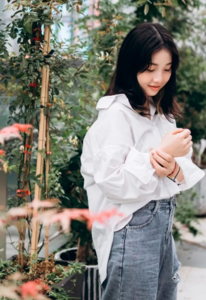 [长沙婚介所]96年 -158cm-大专-影视 - 刘女士 | 长沙征婚