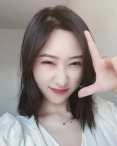 [长沙婚介所]99年 -163cm-硕士-保密- 蒋女士 | 长沙征婚