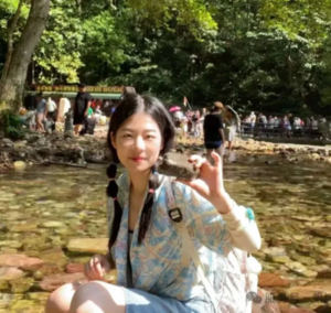 [长沙婚介所]94年 -162cm-本科-体制内- 吴女士 | 长沙征婚